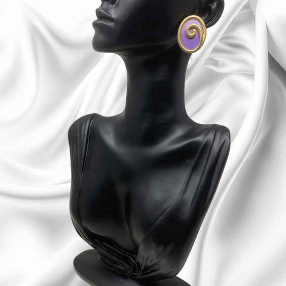 Vintage 1980's Purple Enamel Clip On Swirl Earrings Avant Garde New Wave Punk - Picture 4 of 5